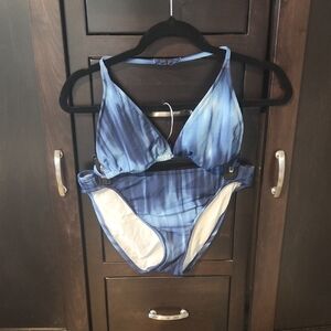 Oscar de la Renta Blue Tie-Dye Bikini